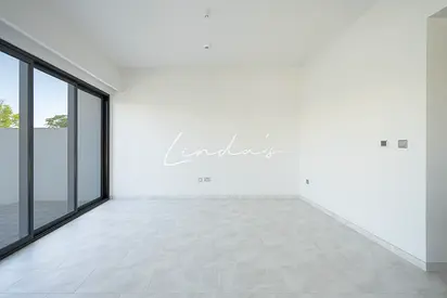 Vacant | 4BR Townhouse | Unfurnished
