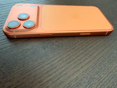 iPhone 17 Pro Max — Great condition like new.