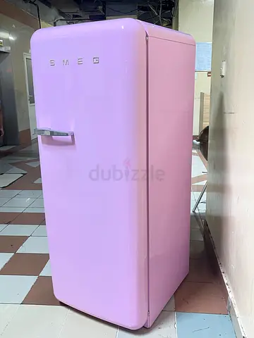 Smeg FAB28RPK5GA Single Door Refrigerator, 281 Liter Capacity, Pink