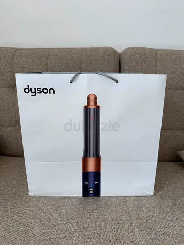 Dyson Airwrap Complete styler - good condition (comes with original bag)