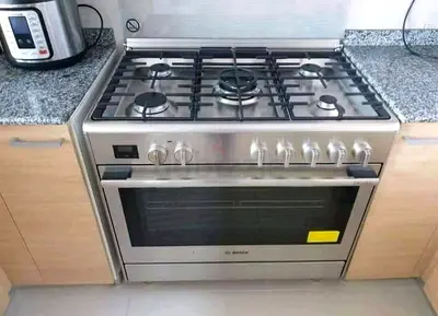 Bosch series 8 Top Gas oven Electric cooker 90 by 60cm