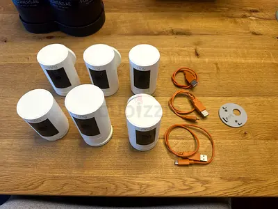Set of 6 Ring Stick Up Cam SUM7ES Battery Cameras – Fully Working + 3 USB Charging Cables & Accessor