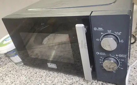 Black+Decker Compact Microwave Oven - Working, Good Condition