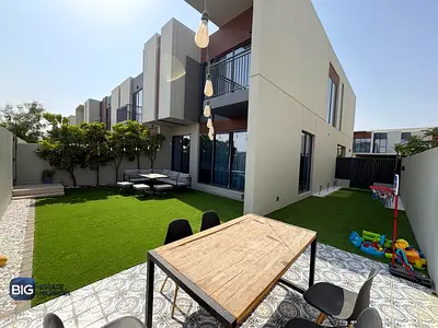 3BR+ Maids+ Study| Corner Unit | Fully Furnished