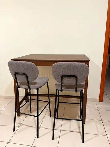 Dinning table