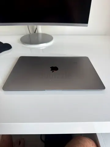 Space Gray Apple MacBook Pro 13-inch Retina Displ - Good Condition
