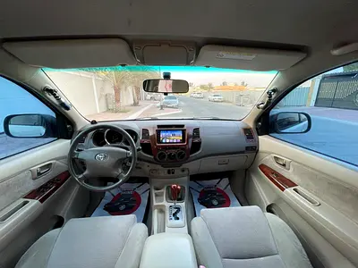 2008 Toyota FORTUNER — миниатюра 11