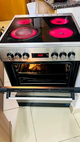 Built-in Electric Cooker with Ceramic Hob and Oven - Good Working Condition