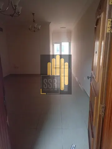HUGE 2BHK WITH BALCONY AND BUILDIN WARDROBE OPPSOITE SAHARA MALL