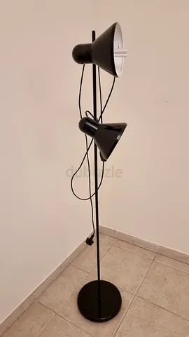 Black two-head adjustable floor/reading lamp