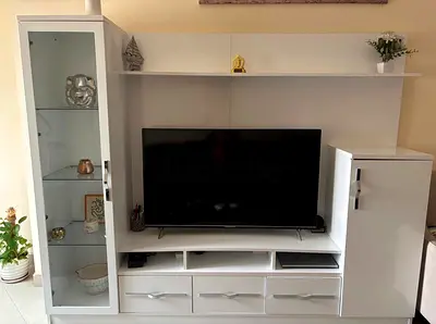 Tv unit
