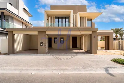 Standalone 4BR+M+Driver|Huge Plot & Private Garden