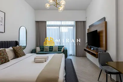 Furnished| Luxury| Big Layout| Good Location