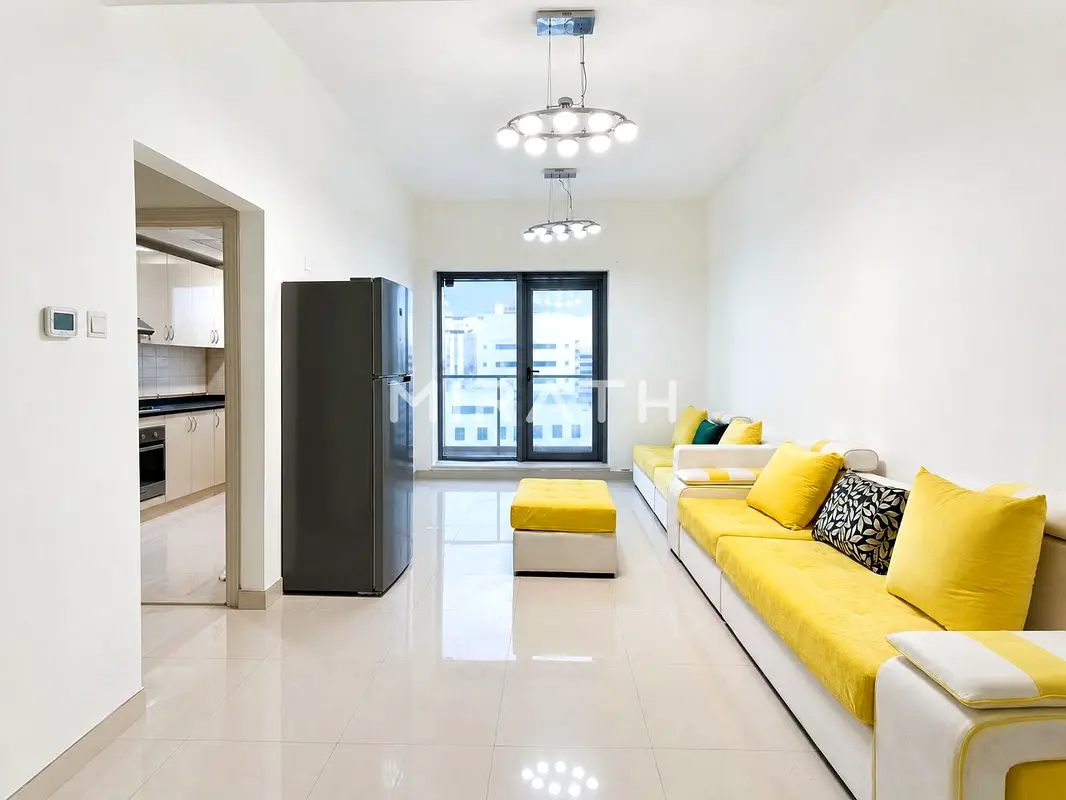 2BHK CHILLER FREE || BALCONY || CLOSED TO METRO