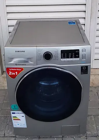 SAMSUNG washing machine 8/6kg with perfect working condition