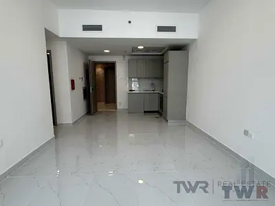 Resale 2BR+Maid | Distress Price | Villa view