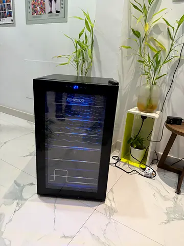 Kenwood Mini Wine Cooler / Beverage Fridge - Good Working Condition