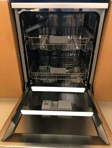 Built-in Stainless Steel Dishwasher - Good Working Condition
