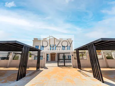 Eye-Catching 8-BRM Luxury Villa | Huge Built-Up