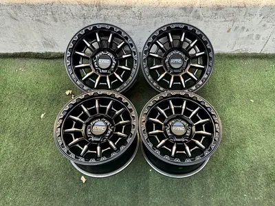 4x Original KMC wheels size 17inch 5x150 for Land Cruiser