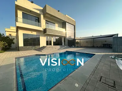 Spacious 5BR Villa | Private Pool | Garden