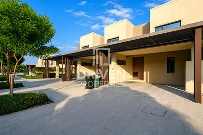 Chiller Free | Well Maintained | Near Expo 2020