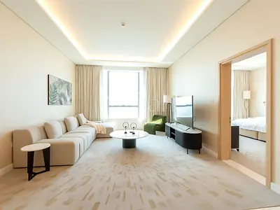 ELEGANT 1BR | WELL-MAINTAINED | HIGH FLOOR