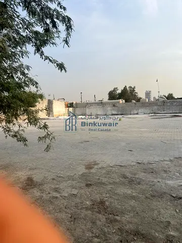 للإيجار | أرض صناعية مسوّرة في الصجعة الصناعية بموقع مميز جدا