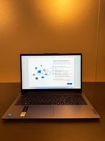 Lenovo IdeaPad Slim 3 (15.6" FHD) | Intel Core 3 | 8GB RAM | 512GB SSD + Free Wireless Mouse