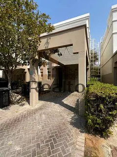 2 Bed Townhouse | Corner Unit | Prime Location