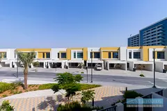 2 Bedroom Townhouse for Rent, Mina Al Arab, RAK
