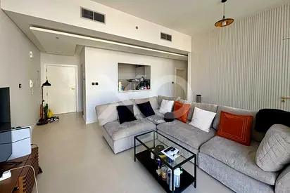 Premium Building | 1 Bed + 1 | Modern Amenities