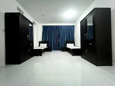 FULLY FURNISHED BED SPCE WITH ATTACHED BATH FOR EXICUTIVE MALE IN SALAM STREET NEAR OLD LULU CENTER