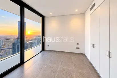 High Floor | Full Canal View | Community Expert