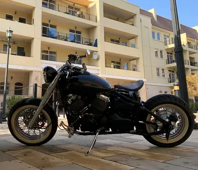 Yamaha V star 650 - 2009 (customized)
