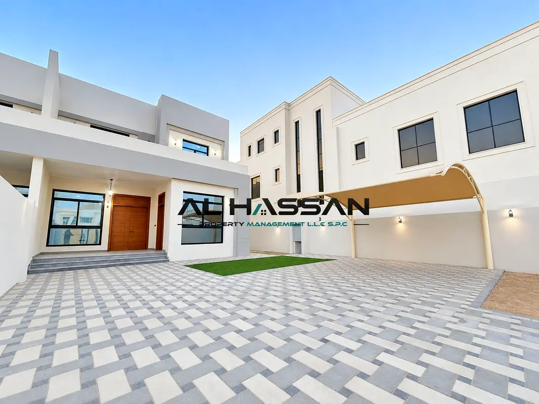Half Villa | 4 br+Living Room | Maids Room | Majlis | 5 bath