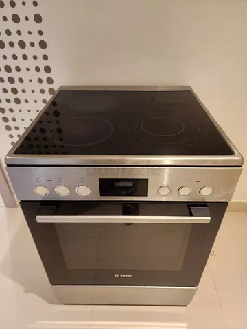 Bosch freestanding electric oven with ceramic hob - good working condition