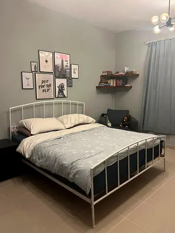 Fully Furnished Private Ensuite Bedroom for Rent for single professional woman–Al Khail Gate,Dubai