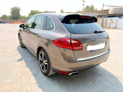 2012 Porsche Cayenne S GCC Specs