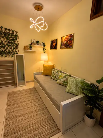 Ladies Executive Bedspace - Karama (Lulu Supermarket Building)