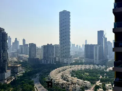 Corner Unit | Beuatiful Park View | Brand New