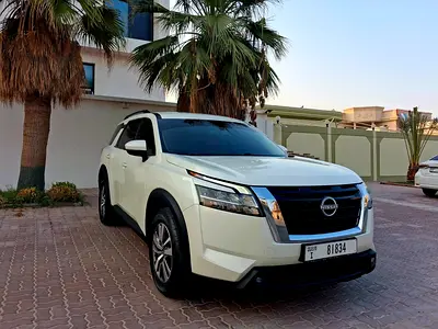2022 Nissan PATHFINDER photo 2