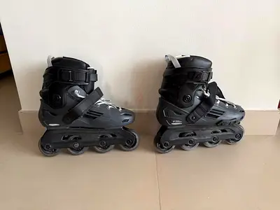 Adjustable inline roller skates - size adjustable, good condition
