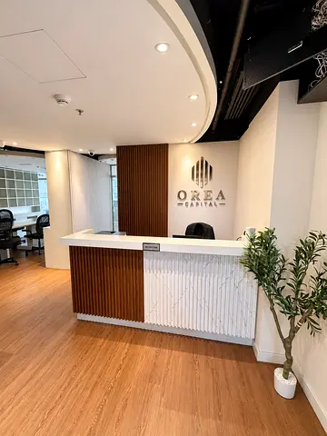 Fully Furnished & Upgraded Office | Tenanted | Three Parking's
