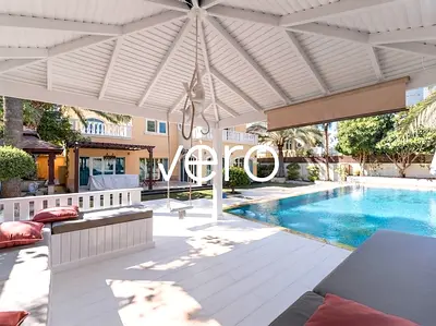 Fully Upgraded & Renovated | Pool | 5BR Ensuite