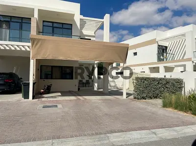 4BR Corner Townhouse | Private Pool | Park View