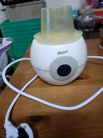Giggles Electric Baby Bottle Warmer - Works Well, Compact