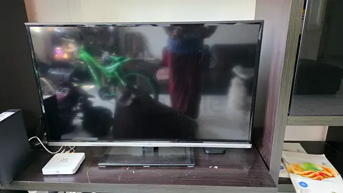 TCL LED TV