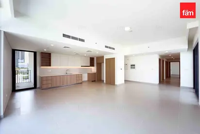 Seaview | Vacant | Corner unit