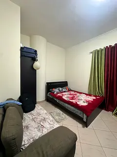 Ready to room for couple rent 2600AED including all bills excluding gas